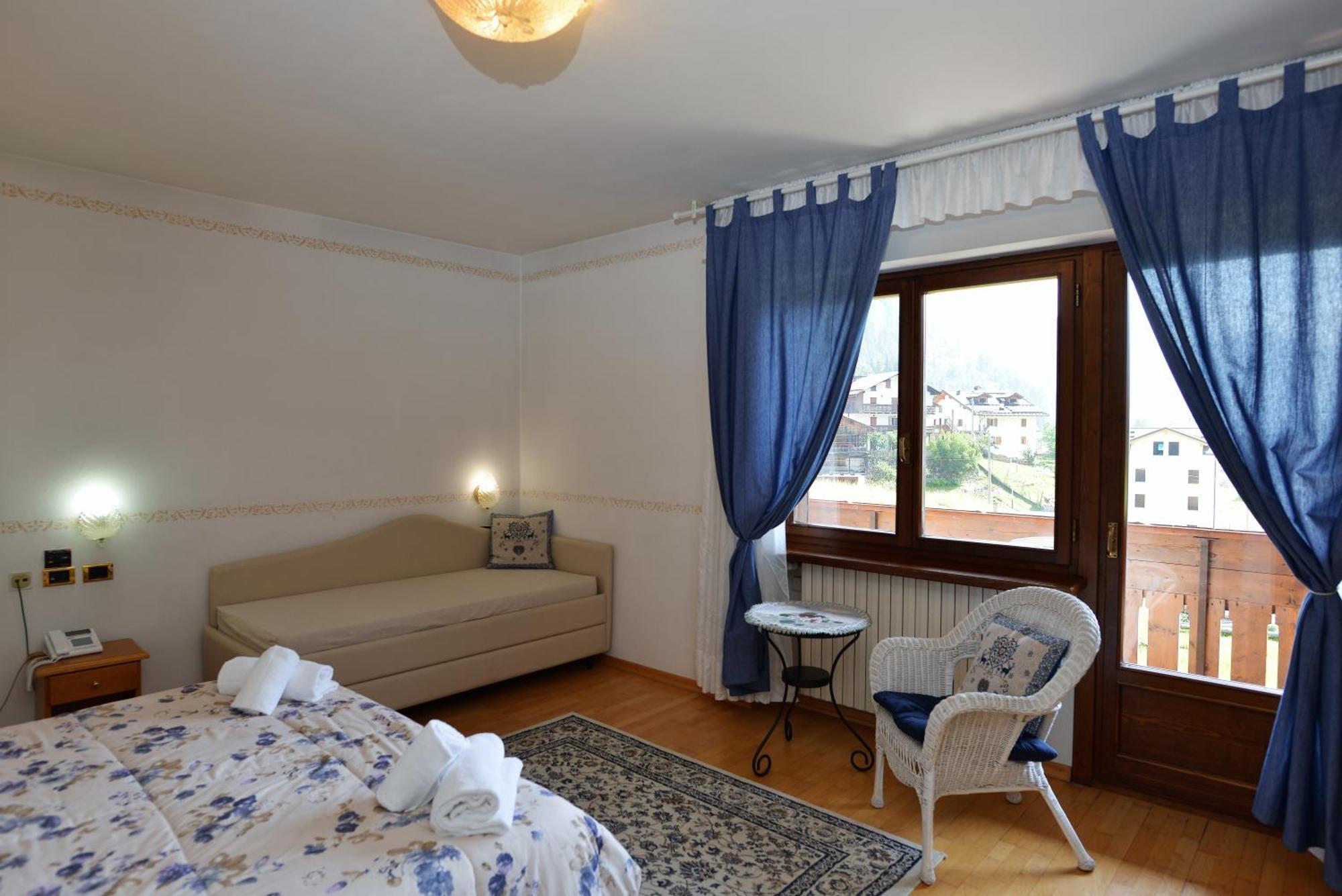 Hotel Marianna Rocca Pietore Exterior photo